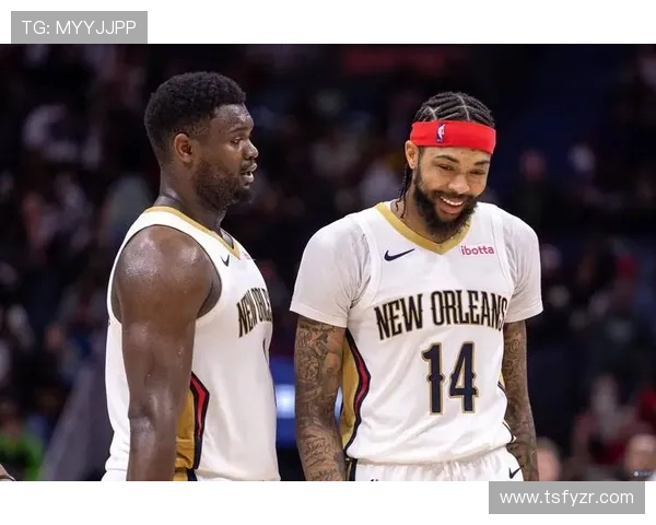 锡安谈左脚骨挫伤：落地时踩到对方脚部 暂无大碍恢复中